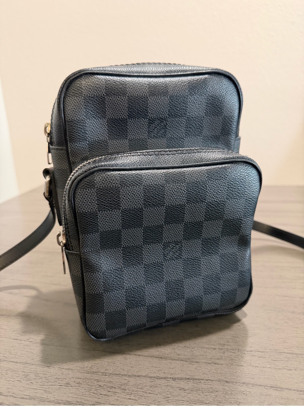 Louis Vuitton Damier Graphite Leather Adjustable Crossbody Bag